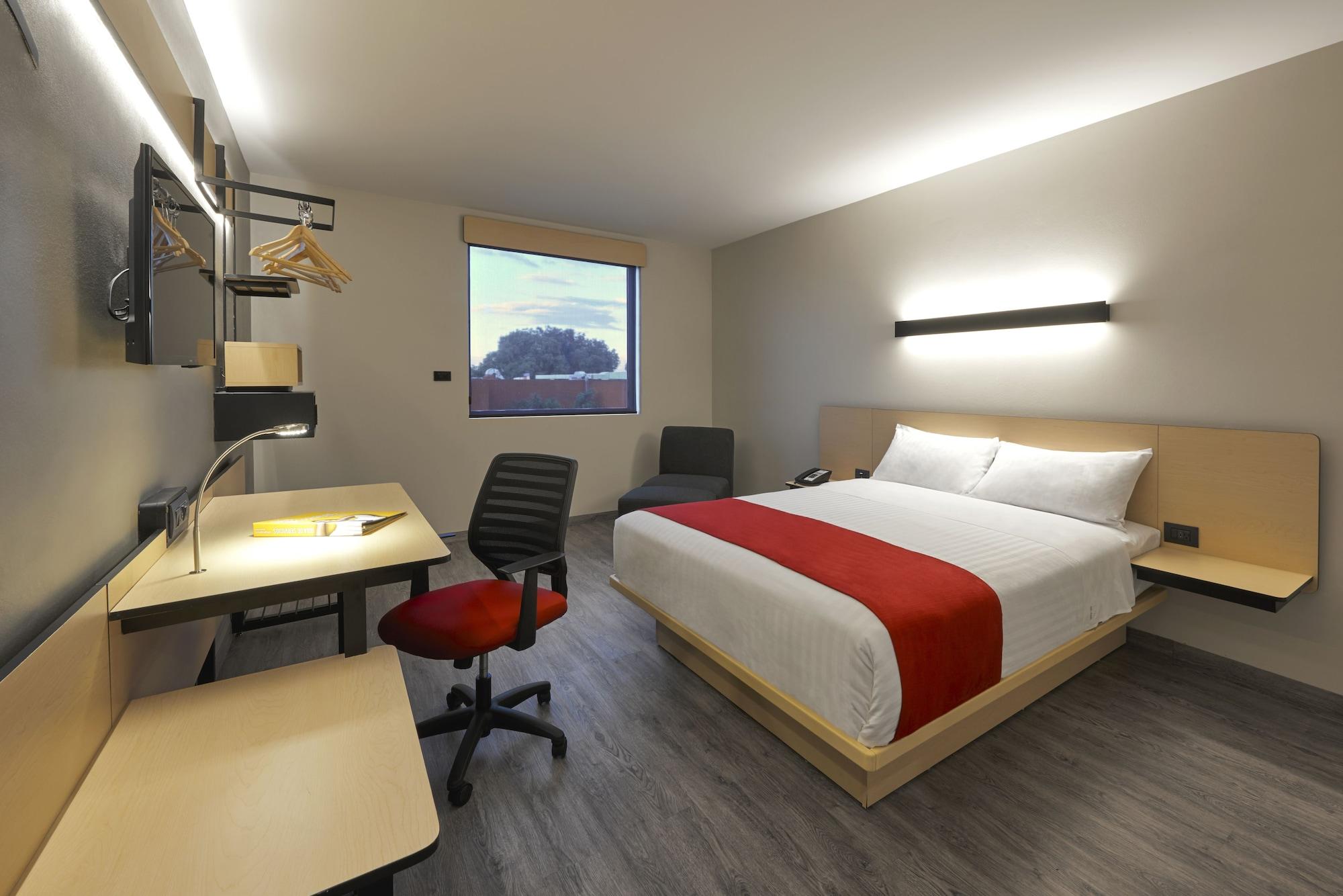 Hotel Express By Marriott Ciudad De Aeropuerto