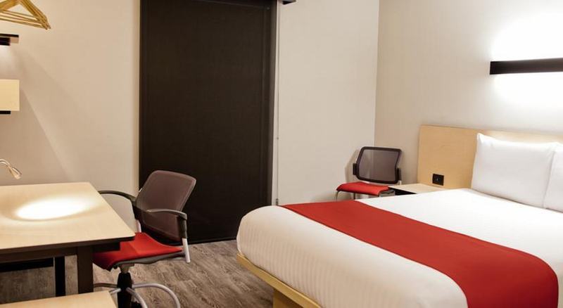 Hotel Express By Marriott Ciudad De Aeropuerto