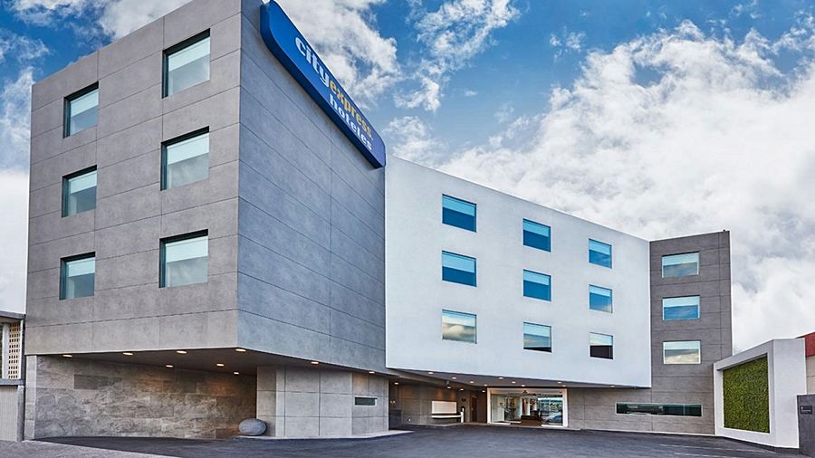 Express By Marriott Ciudad De Aeropuerto Hotel 4*